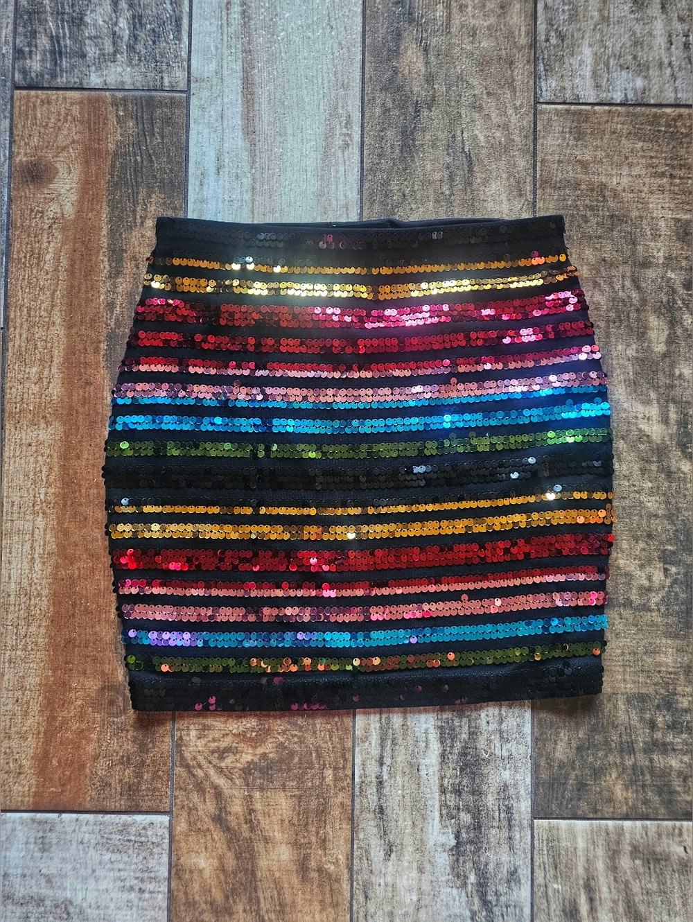 EXPRESS Sequin Mini Skirt | Size XS | Multicolor Stripe | Party | Sequin | EUC